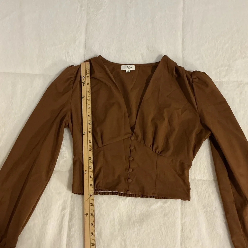 Elegant Brown Women's Top - Picture 4 of 7